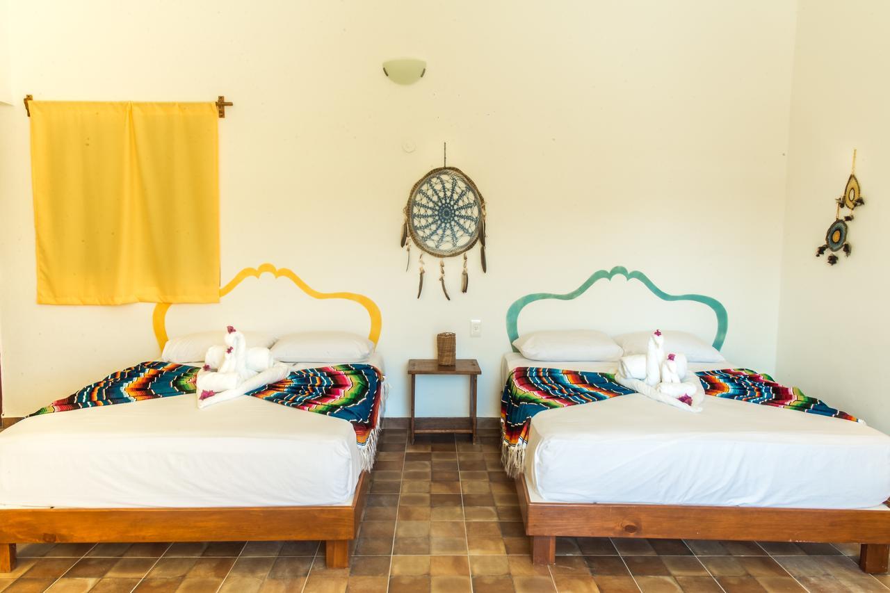Naay Bej Hotel Tulum Pueblo Buitenkant foto