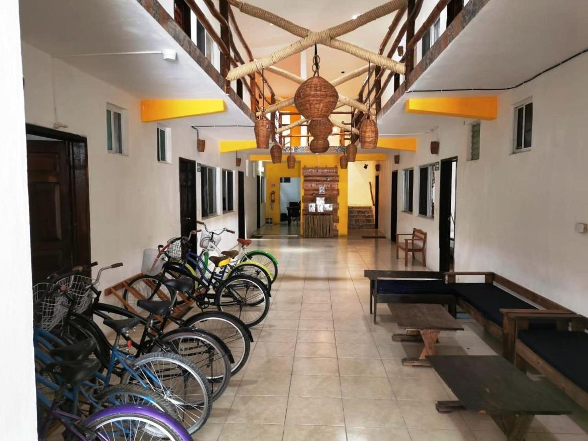 Naay Bej Hotel Tulum Pueblo Buitenkant foto